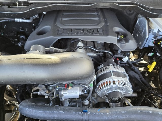 2027 RAM 1500 Big Horn/Lone Star