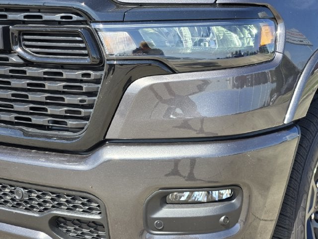 2027 RAM 1500 Big Horn/Lone Star