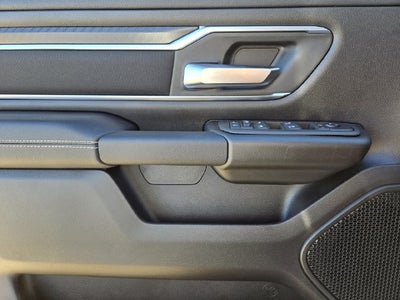 2027 RAM 1500 Big Horn/Lone Star