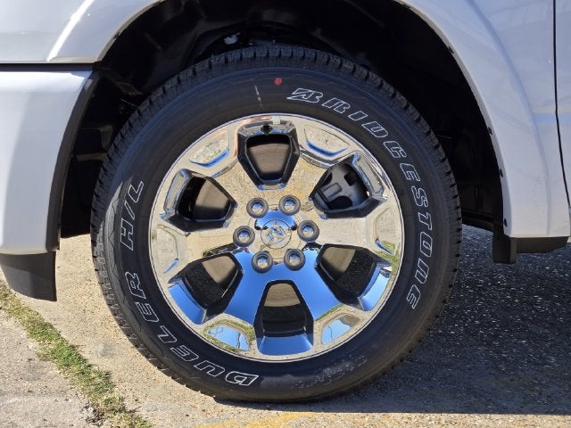 2027 RAM 1500 Big Horn/Lone Star