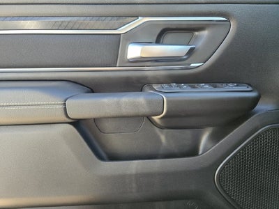 2027 RAM 1500 Big Horn/Lone Star