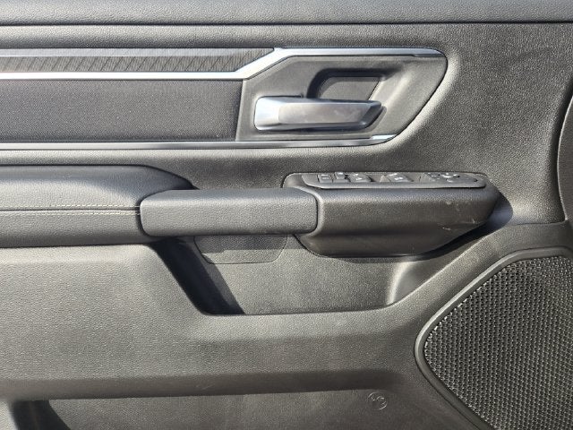 2027 RAM 1500 Big Horn/Lone Star