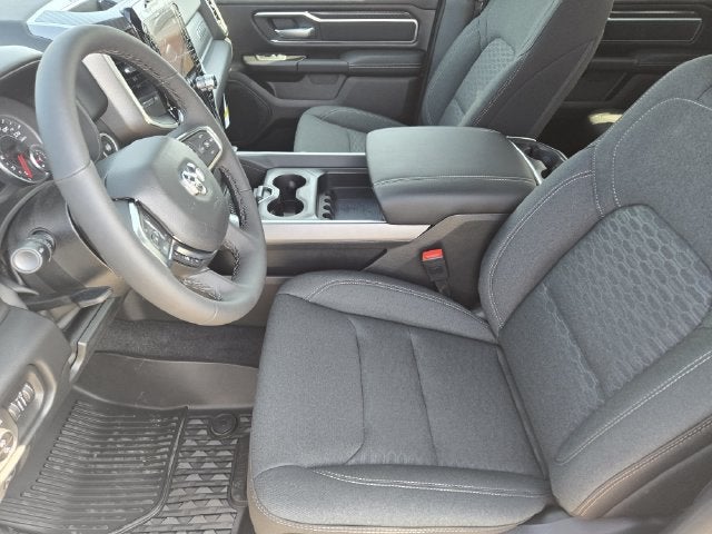 2027 RAM 1500 Big Horn/Lone Star