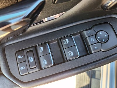 2025 RAM 1500 Limited