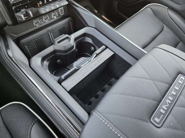 2027 RAM 1500 Limited