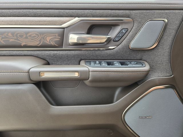 2027 RAM 1500 Limited
