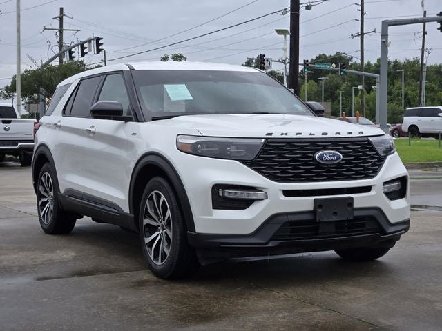 2022 Ford Explorer ST-Line