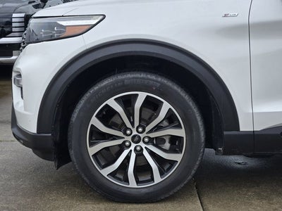2022 Ford Explorer ST-Line