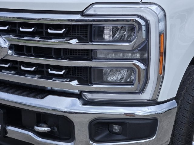 2023 Ford F-350SD Lariat