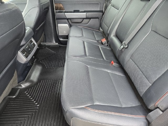 2023 Ford F-350SD Lariat