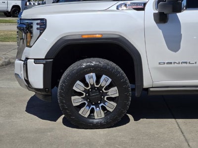2024 GMC Sierra 2500HD Denali