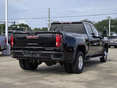 2022 GMC Sierra 3500HD Denali