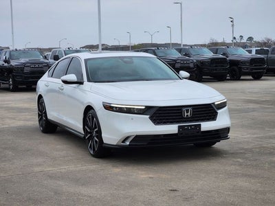 2025 Honda Accord Hybrid Touring