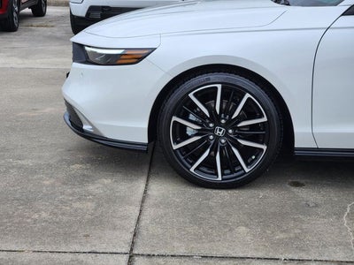 2025 Honda Accord Hybrid Touring