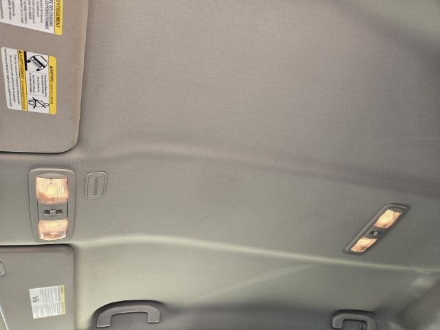 2022 Nissan Titan SV