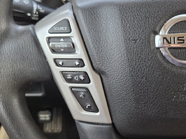 2022 Nissan Titan SV