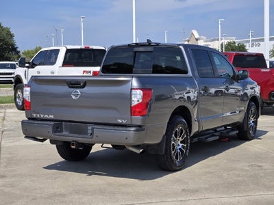 2022 Nissan Titan SV