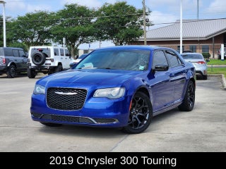 2019 Chrysler 300 Touring