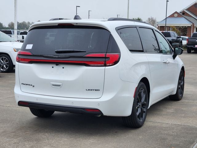 2026 Chrysler Pacifica Limited