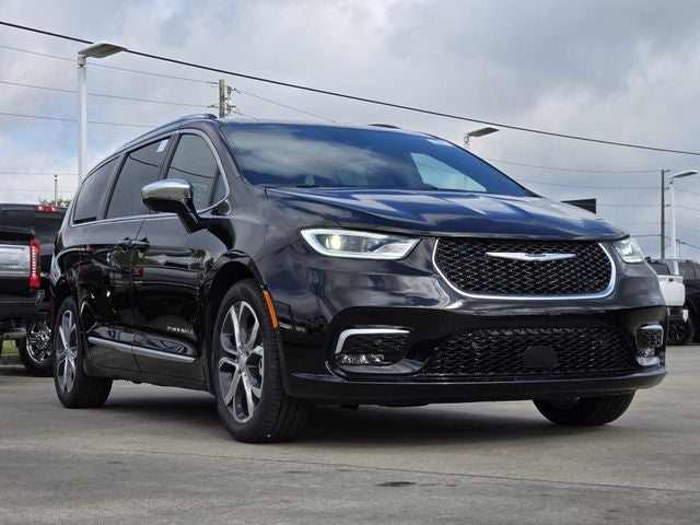 2026 Chrysler Pacifica Pinnacle