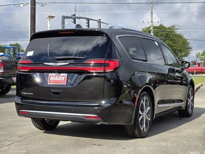 2026 Chrysler Pacifica Pinnacle