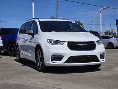 2026 Chrysler Pacifica Pinnacle