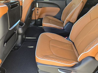 2026 Chrysler Pacifica Pinnacle