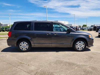 2019 Dodge Grand Caravan SE