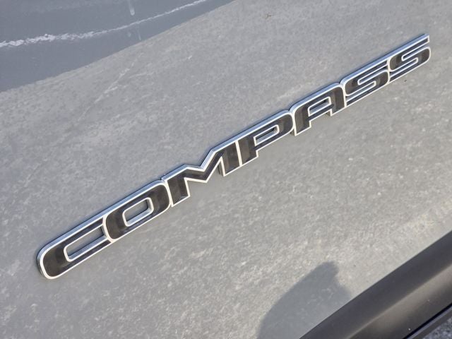 2023 Jeep Compass Latitude Lux