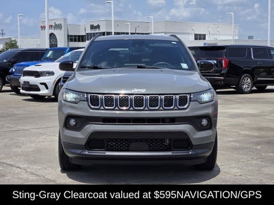 2023 Jeep Compass Latitude Lux
