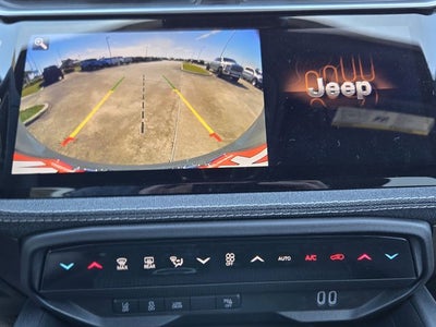 2026 Jeep Cherokee Laredo