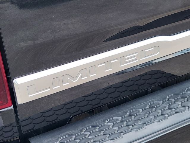 2018 RAM 3500 Laramie Longhorn