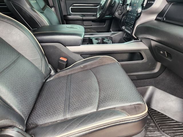 2022 RAM 3500 Laramie