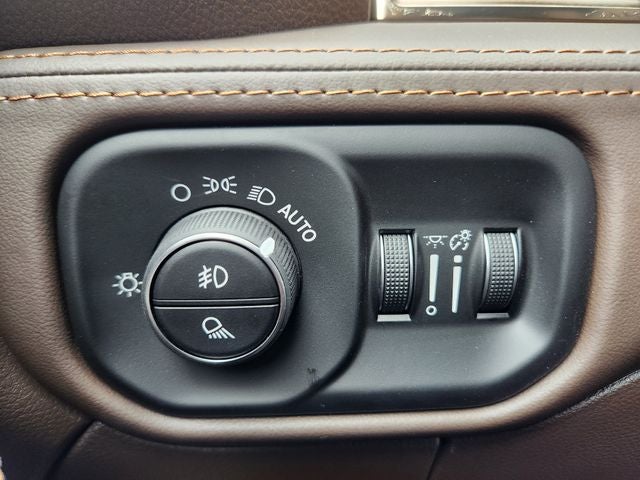 2026 RAM 3500 Limited