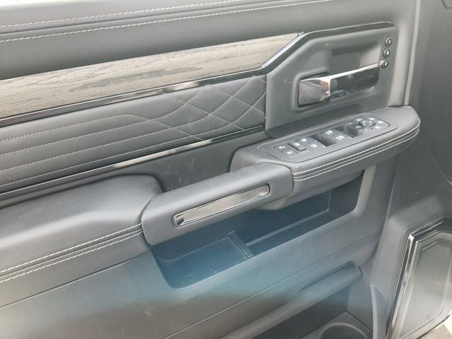 2025 RAM 3500 Limited