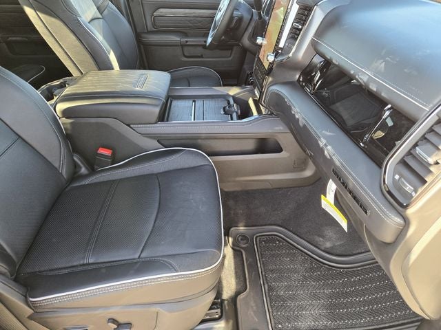 2025 RAM 3500 Limited