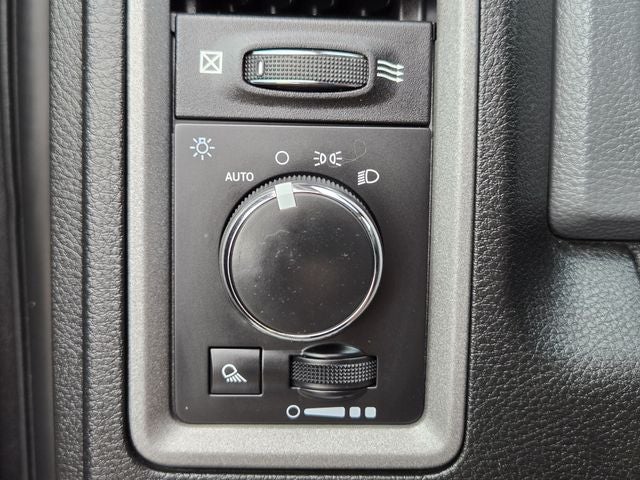 2020 RAM 1500 Classic Tradesman