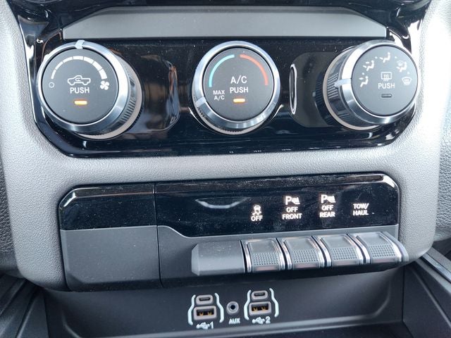 2026 RAM 1500 Express