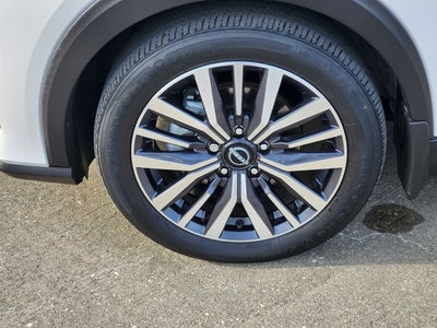 2022 Nissan Kicks SV