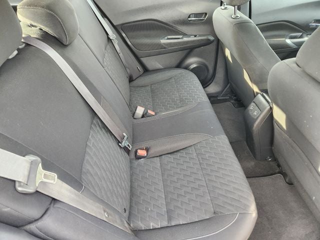 2022 Nissan Kicks SV