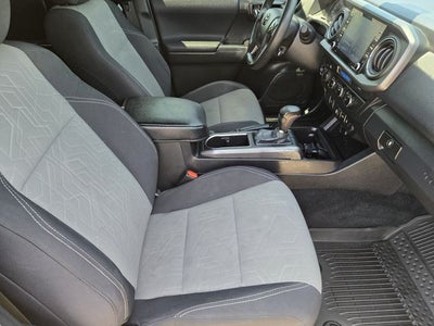 2022 Toyota Tacoma TRD Sport V6