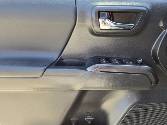 2022 Toyota Tacoma TRD Sport V6