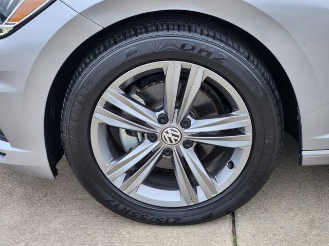 2021 Volkswagen Jetta R-Line