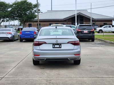 2021 Volkswagen Jetta R-Line