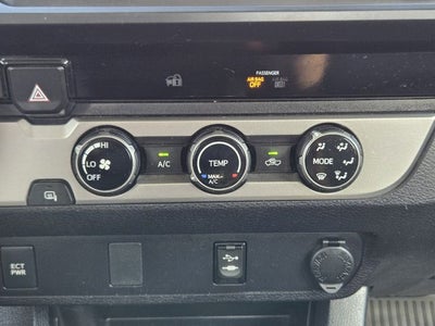 2017 Toyota Tacoma SR