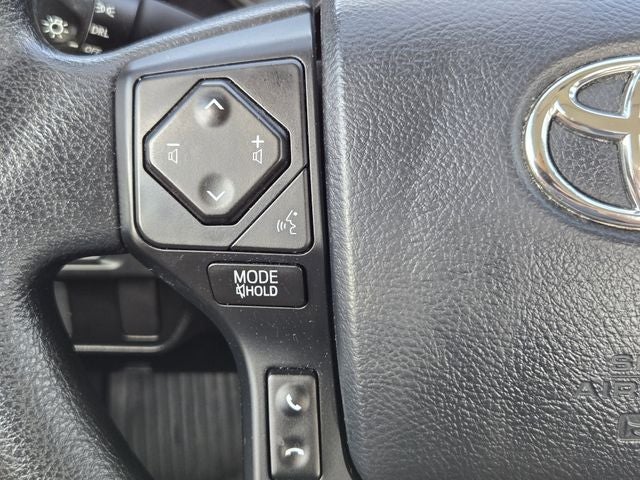 2017 Toyota Tacoma SR