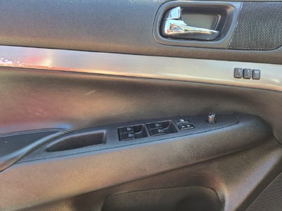 2013 INFINITI G37 Journey