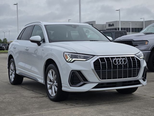 2024 Audi Q3 S Line quattro