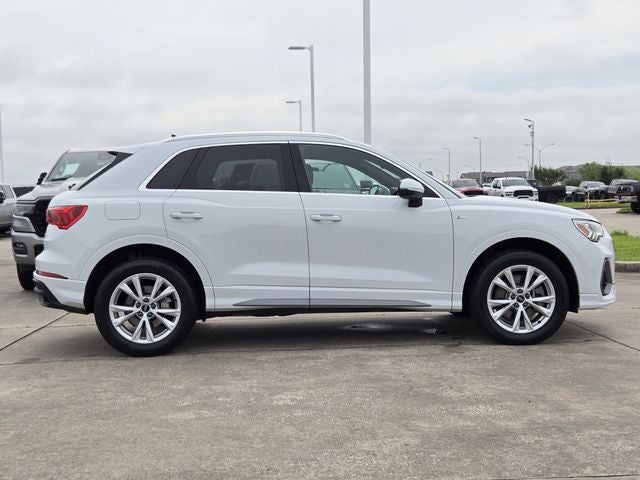 2024 Audi Q3 S Line quattro