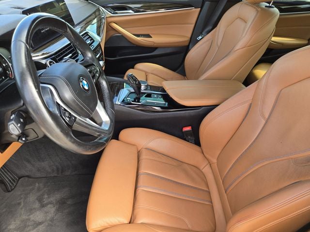 2018 BMW 5 Series 540i